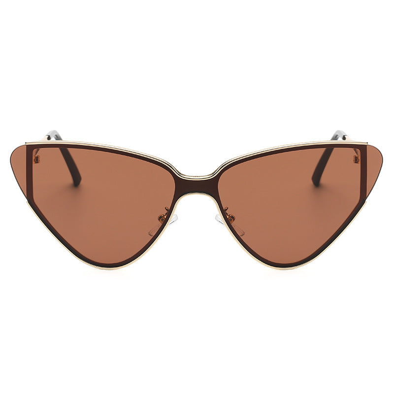 Feline Luxe Curve