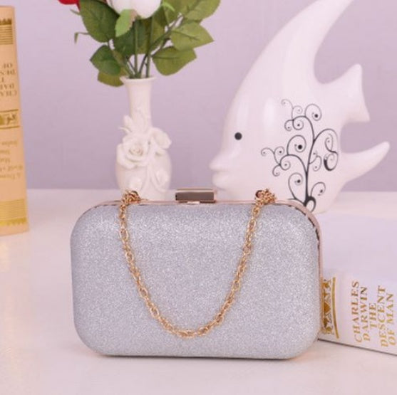 Gildé Clutch