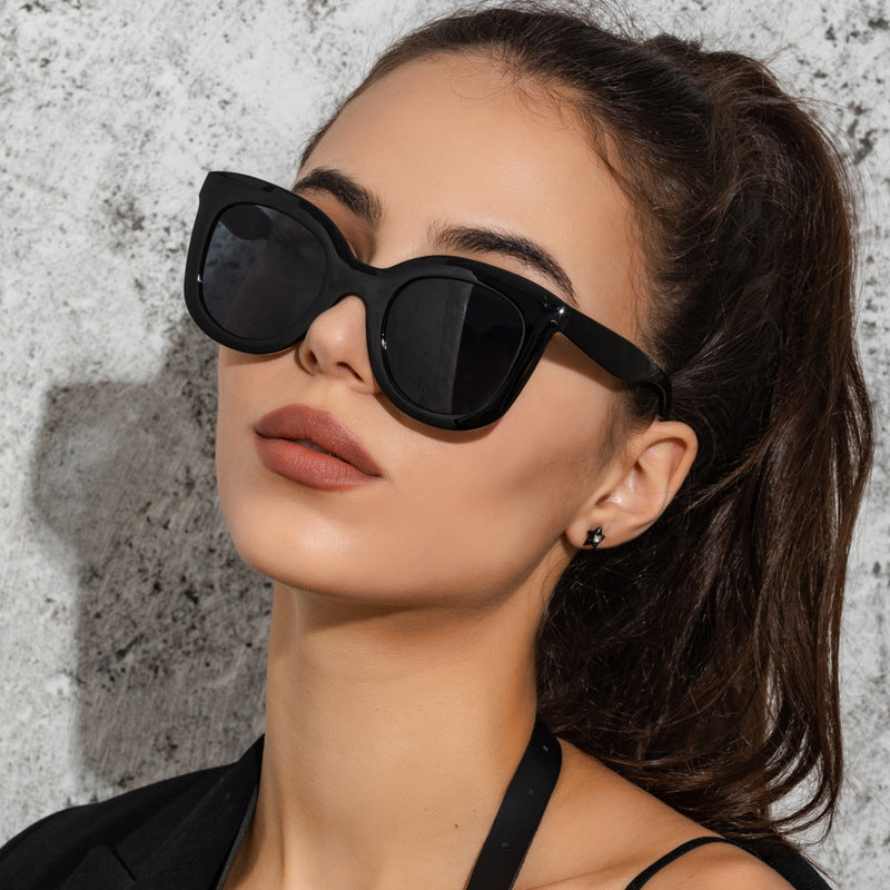 Grande Vue Shades