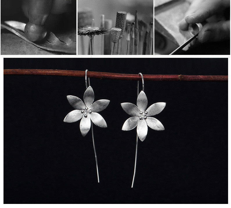 Noir Lotus
