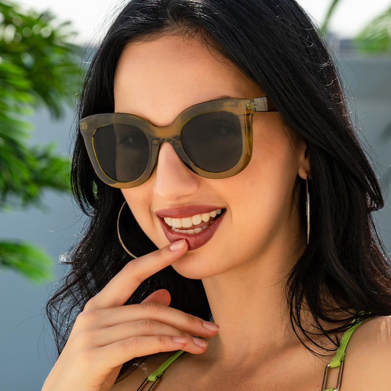 Grande Vue Shades